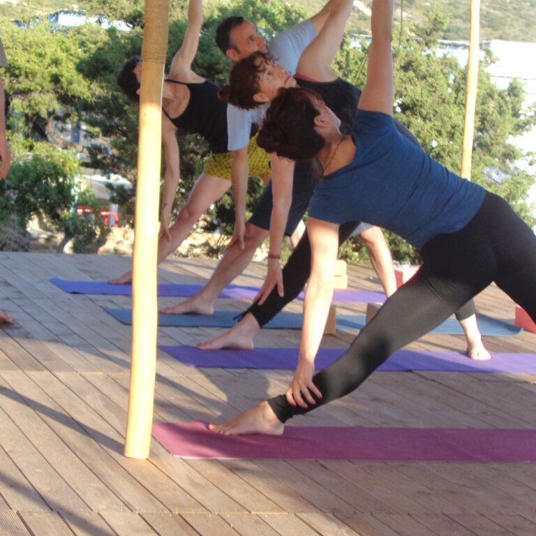 Shakti Yoga studio_yoga retreats_yoga outside_γιογκα στην υπαιθρο